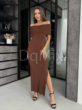 Шоколадна сукня максі з відкритими плечами #97001