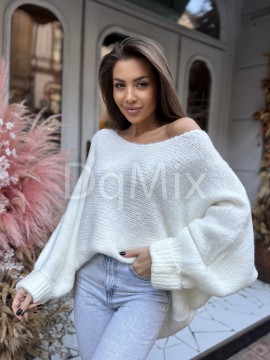 Светри Оверсайз , вільні , комфортні із преміум нитки , м’ягкі та приємні до тіла #4338